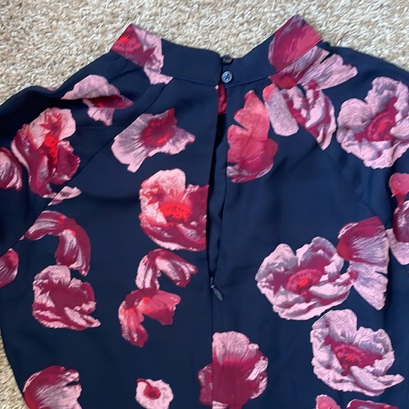 Banana Republic Floral Dress - size 0 - Picture 4 of 6